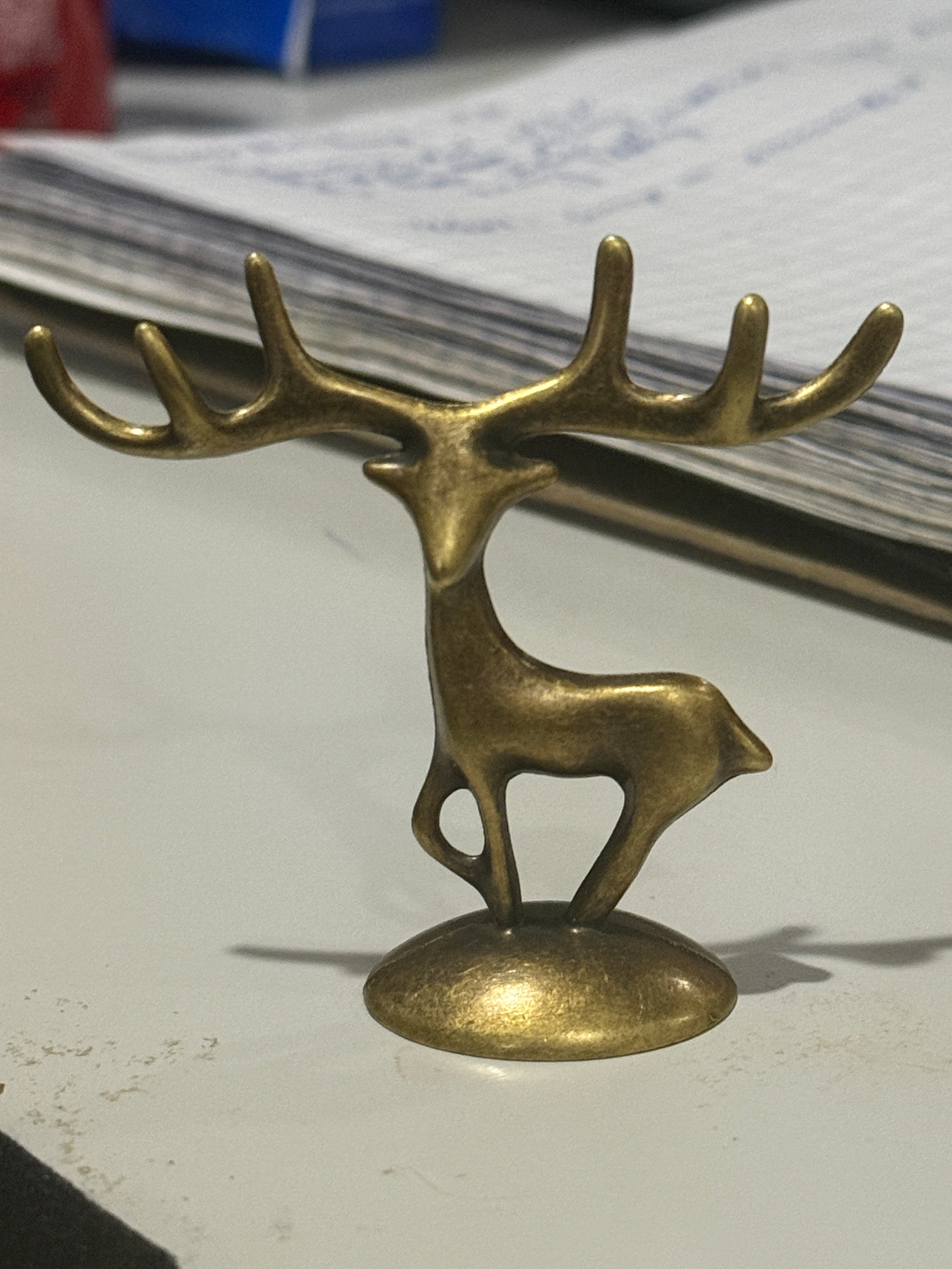 Elegant Resin Modern Reindeer