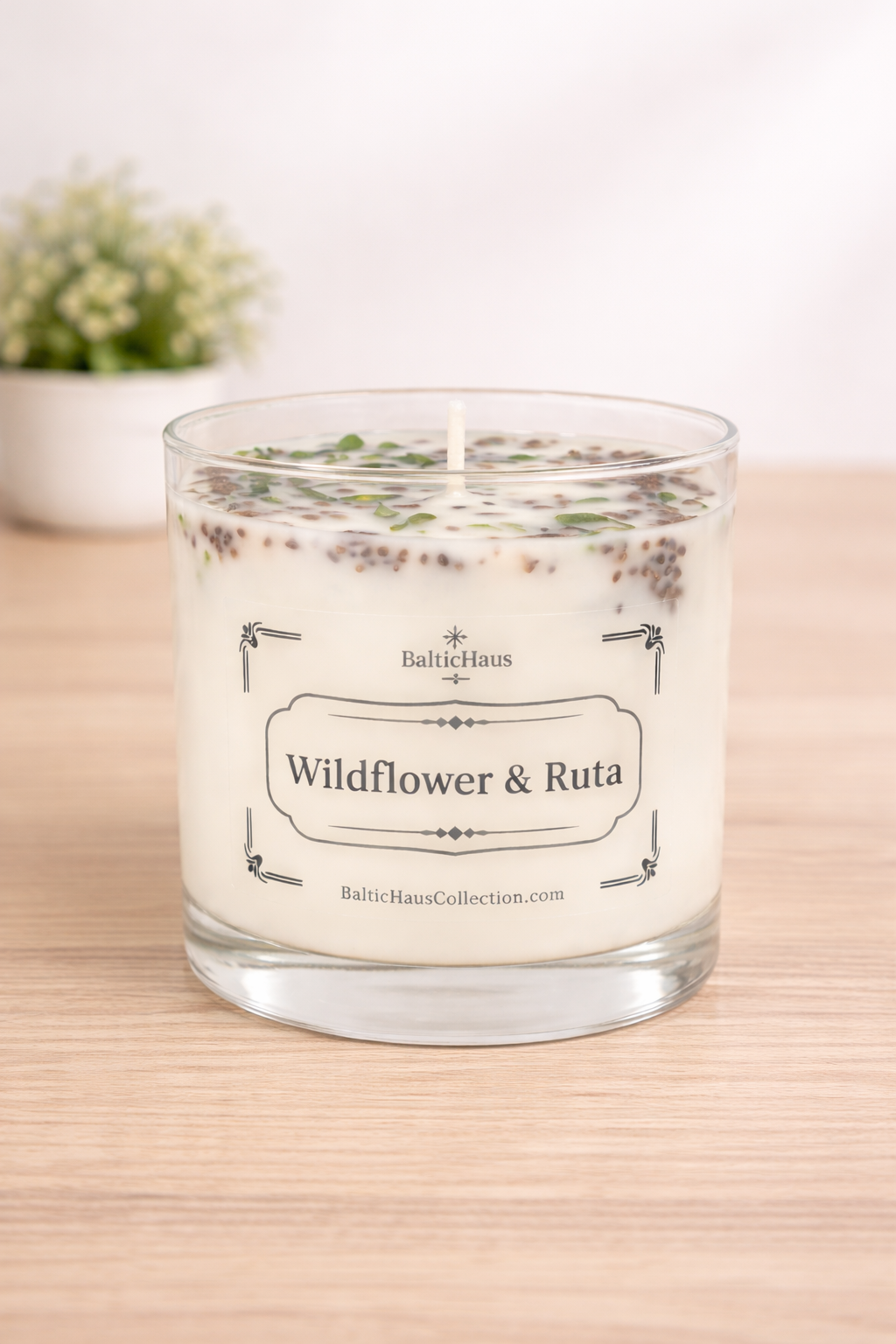 Ruta Wildflower Soy Organic Candle 14.5oz w/Bamboo Lid