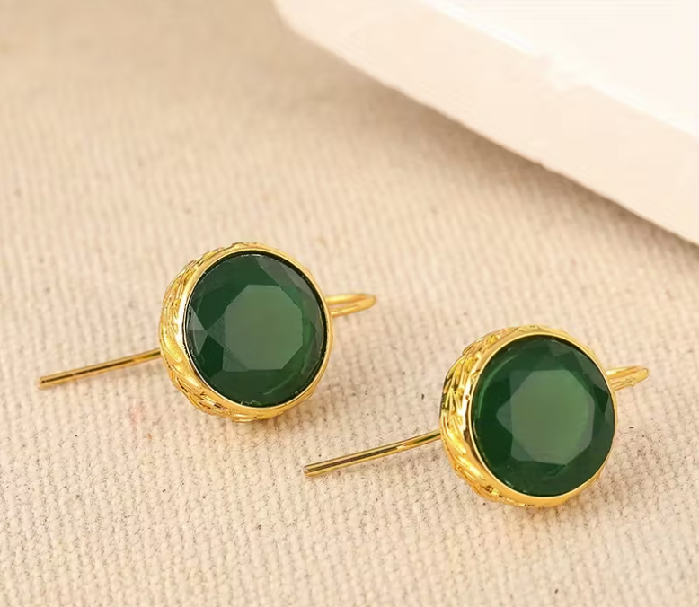 Vintage Synthetic Emerald Pendant Hanging Earrings